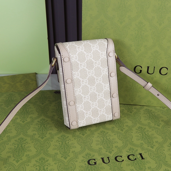 グッチバッグ側面デザイン